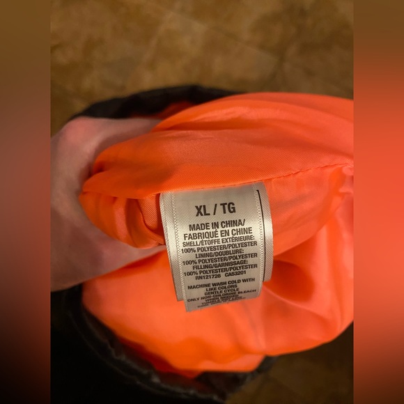 Aeropostale black puffer vest size XL - Picture 4 of 9